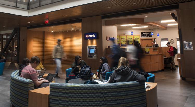 US Bank teller station in the Hemmingson Center