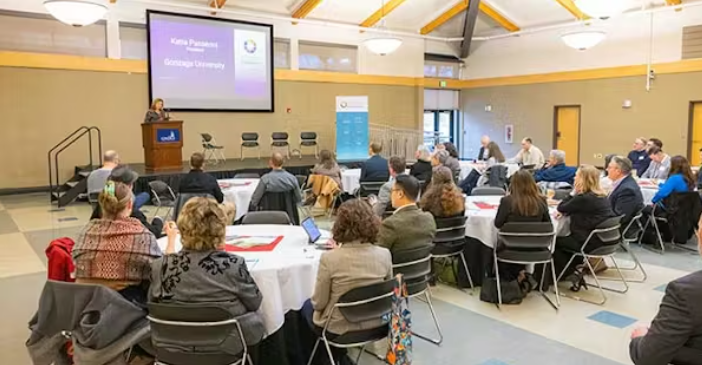 Washington State Department of Commerce give presentation at GU campus
