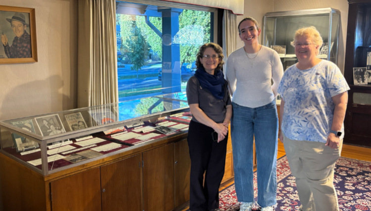 Lily Spillane (’27) at the Bing Crosby House Museum, showcasing her internship project on Crosby’s blackface performance.
