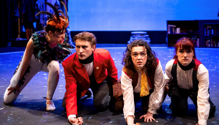 The ribbon cutting at the Gonzaga ������̳ Patrick Ferro Center for Materials Research.