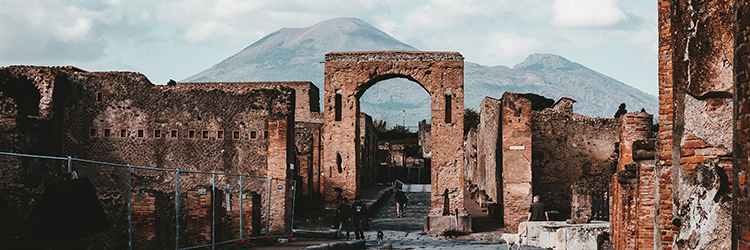 Pompeii, Photo by Andy Holmes on Unsplash
