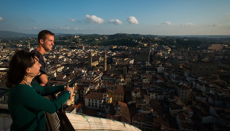 Students enjoy their last weeks in Florence, Italy at the end of the school year studying abroad.