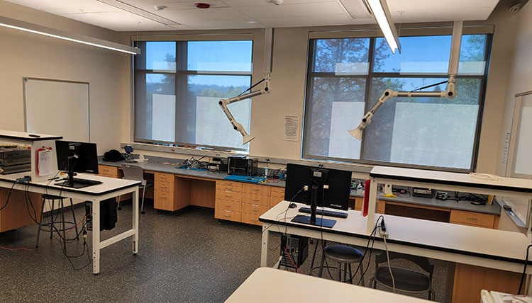 Electronic project lab