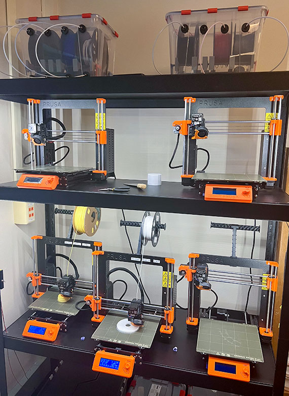 7 printers and filament