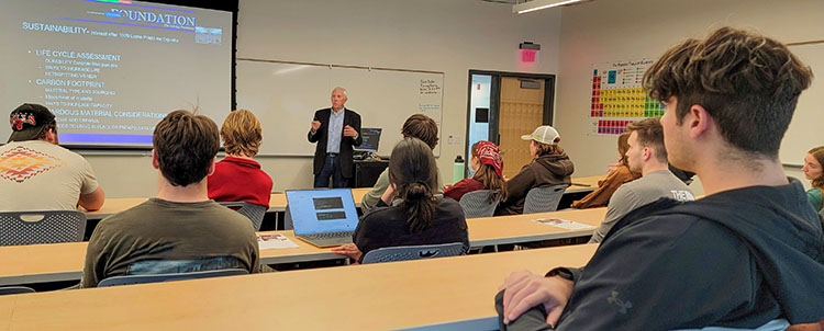 Williams gives lecture