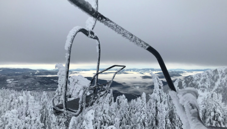 ski lift image