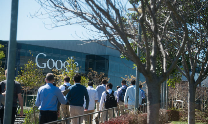 students on san francisco google trek 