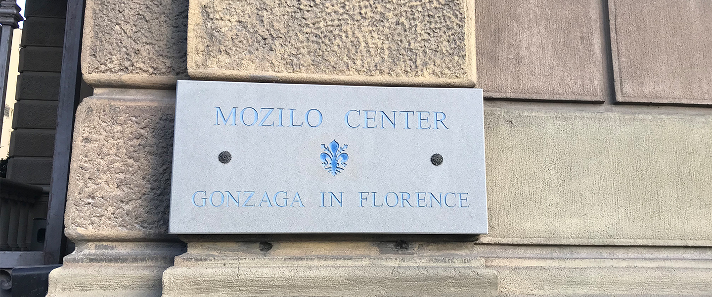 Photo of Gonzaga in Florence plaque on stone wall
