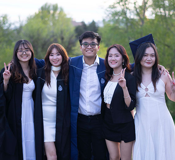 Photo of graduating students.