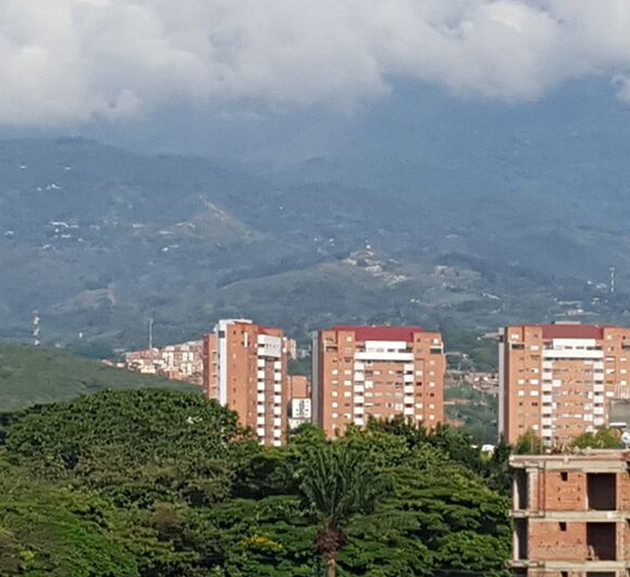 Hills and Buildings, Cali, Columbia