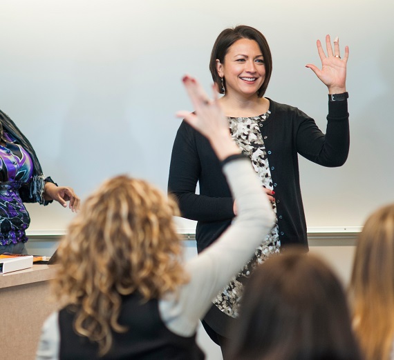 A class in the Rosauer Center for the School of Education