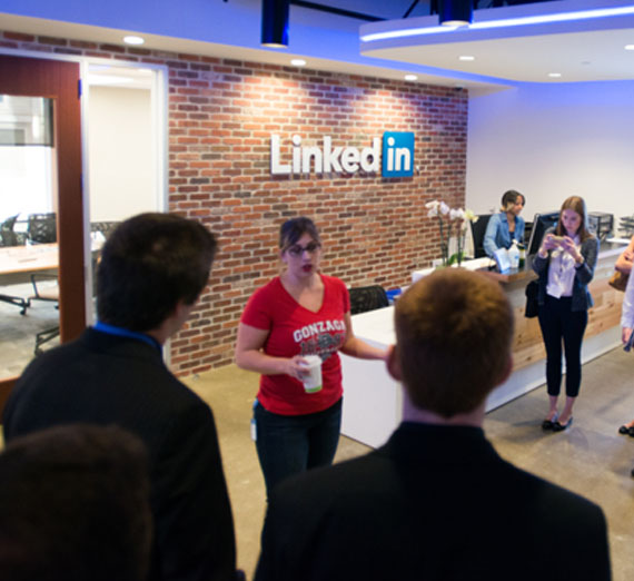 students visiting LinkedIn 
