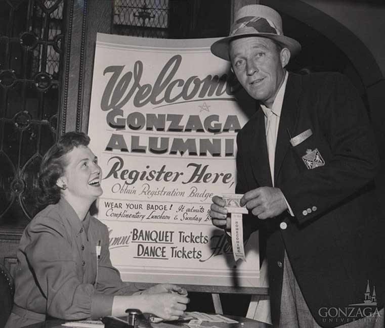 Bing Crosby checking in for Gonzaga's 1951 alumni reunion