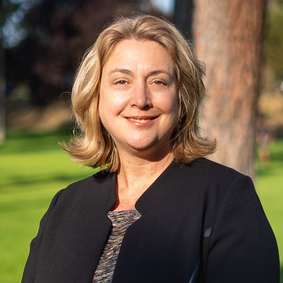 Dodi Stilkey Headshot