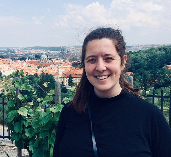 Portrait of Elizabeth Terry, Environmental Studies Major