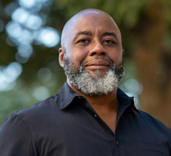 Headshot of Charles Weathers 