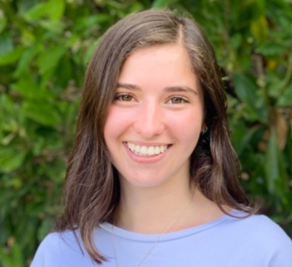 Natalie Veto Headshot