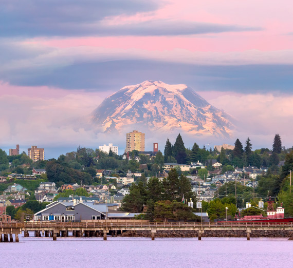 Tacoma, Washington neighborhood with Mt. Rainer