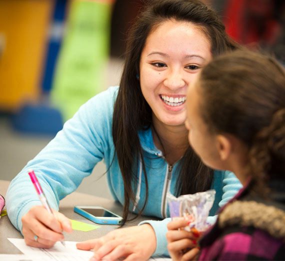 volunteer mentoring kids