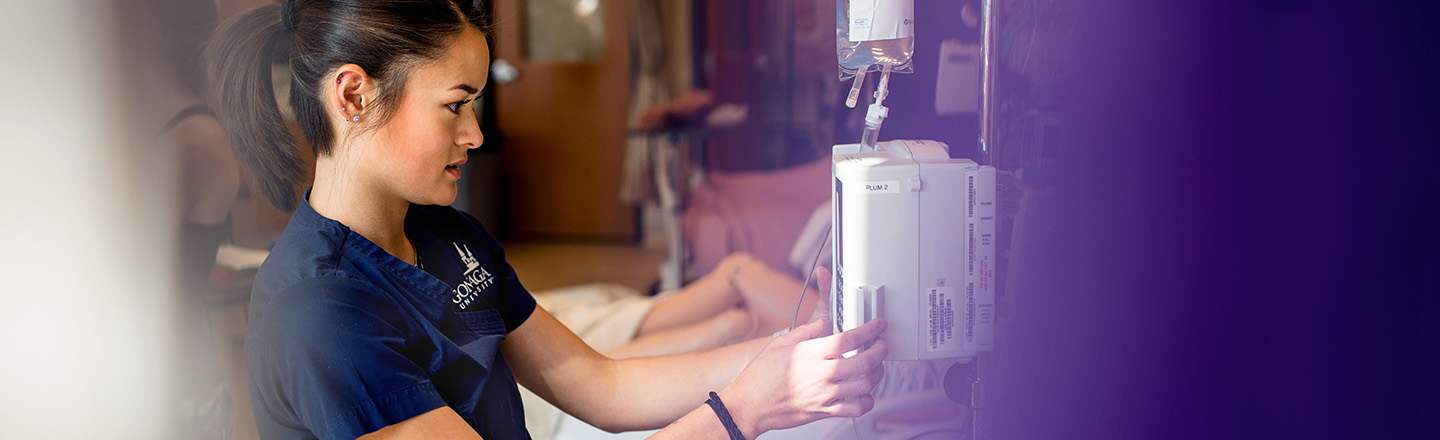  Nursing student working