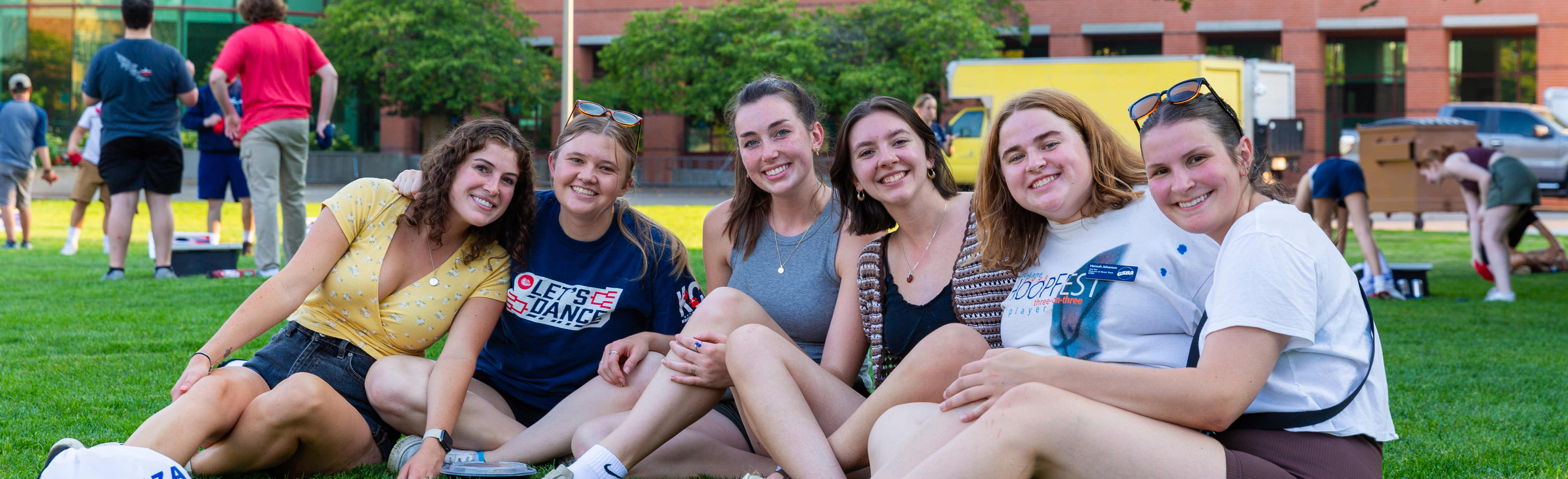 Students enjoying the annual Fall Festival, hosted by the GSBA Campus Events team
