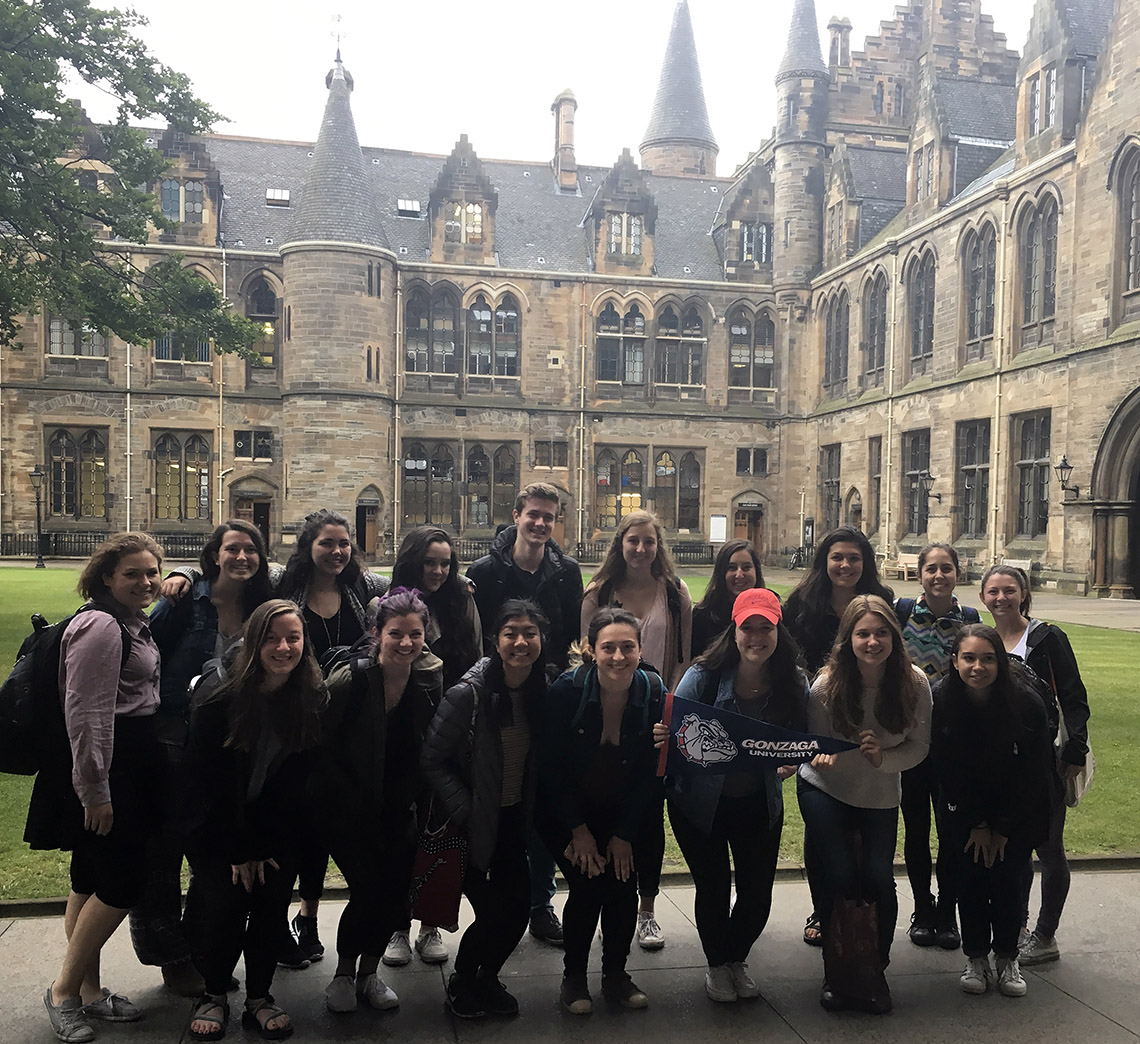 GU study abroad students in Glasgow, Scotland. (GU photo)