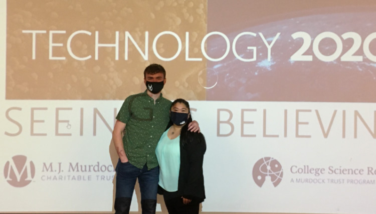 Biology students, Lani Pendilla and Braden Bell at the Murdock College Science Conference, November 2020