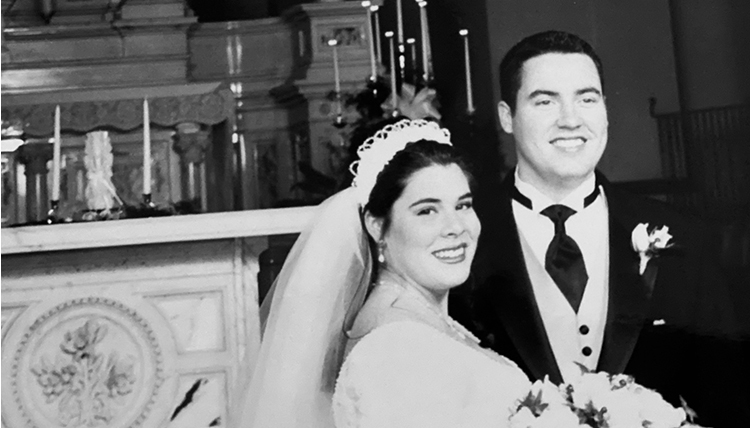 black and white image of wedding couple