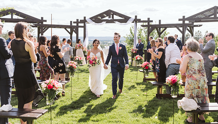 wedding photo outdoors