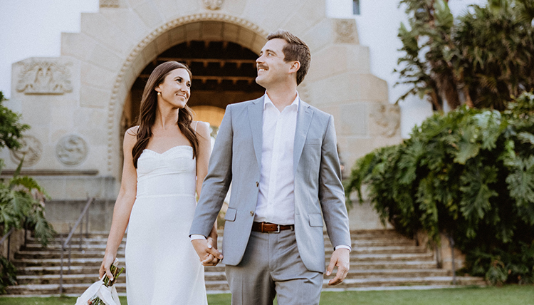 wedding photo outdoors