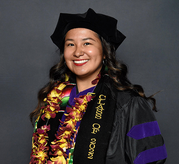 Latina in academic gown