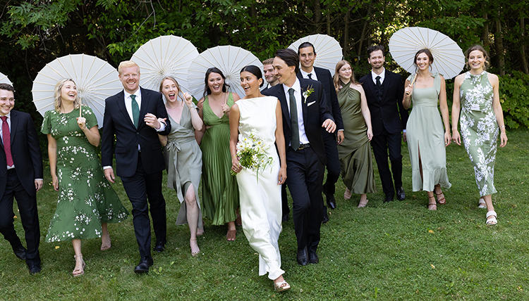 ’16 Monica Lyons and ’15 Collin Walker's wedding portrait.