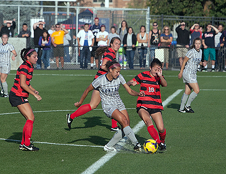 body-Tianna Helm Soccer Action