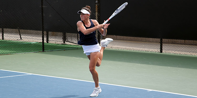 Sophie Whittle (Photo courtesy Stormy Nesbit, Intercollegiate Tennis Association)