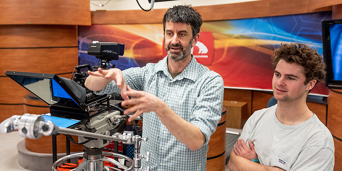 Matt McCormick instructs a student in a class. (GU photo)