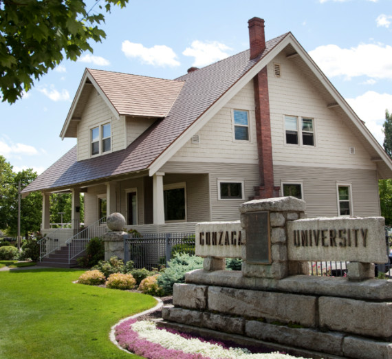 Front of Crosby House with Gonzaga welcome stone in front