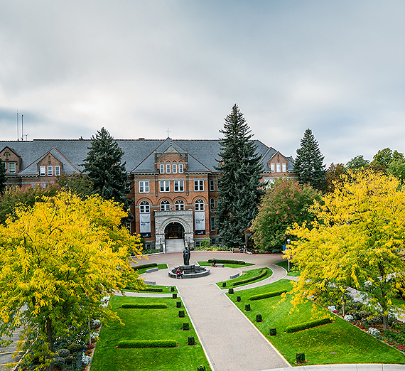 2022 Fiske Guide to Best Colleges Includes Gonzaga Gonzaga University