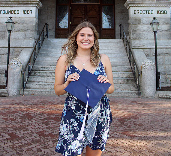 Gaby Flake in front of College Hall at Gonzaga.