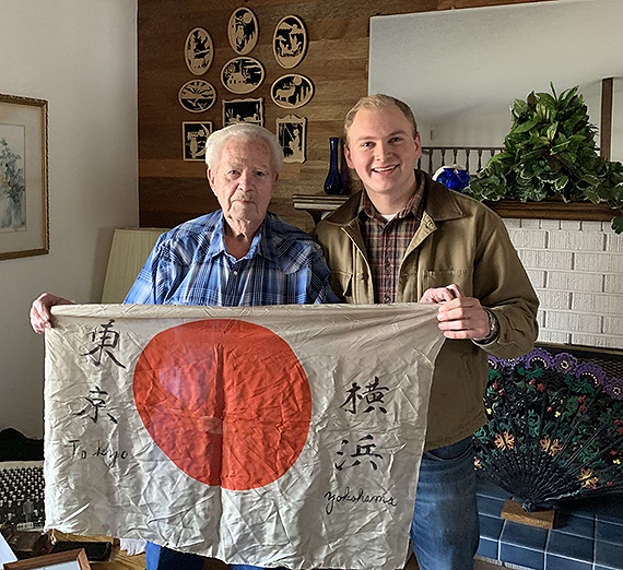 Davis with World War II Navy veteran Bill Beckstrom; January 2019. (Courtesy Scott Davis) 