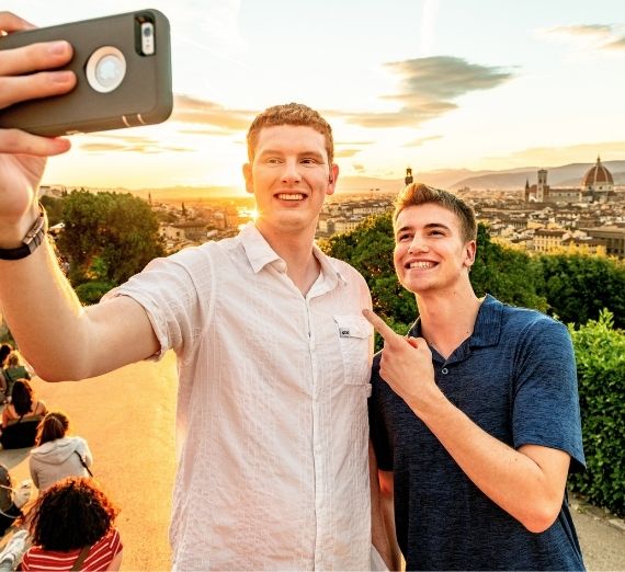 Two students taking a selfie in Florence, Italy.