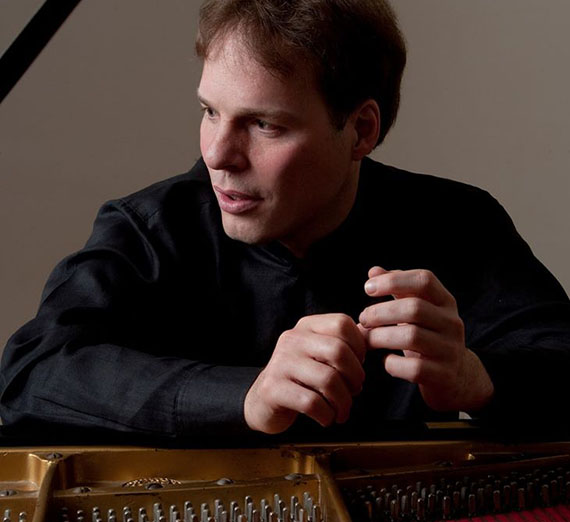 Internationally acclaimed pianist Alon Goldstein