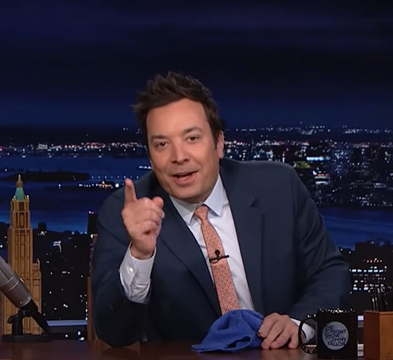 Jimmy Fallon tell the audience about his special Gonzaga cheer. 