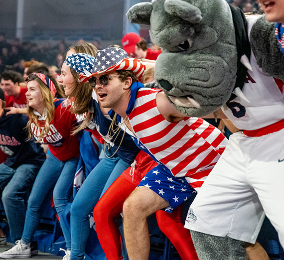 The Kennel Club cheers on the Gonzaga basketball team.