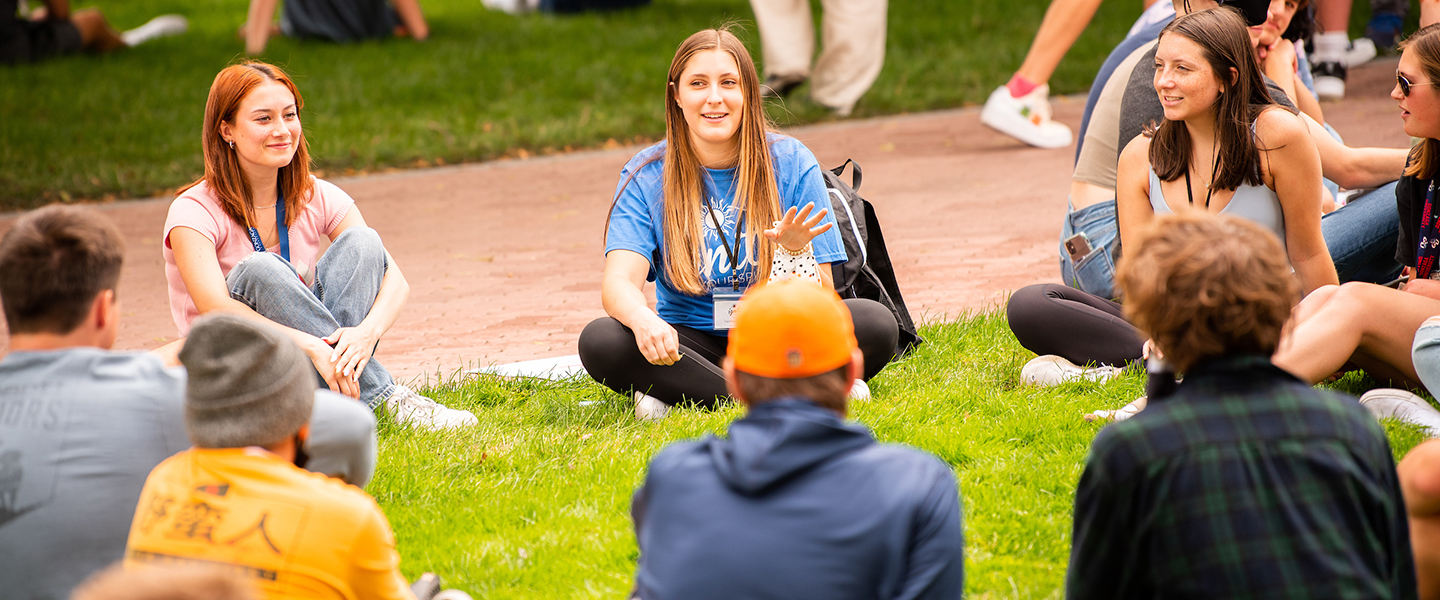 Fall 2021 Orientation Small GroupsPhoto by Chiana McInelly